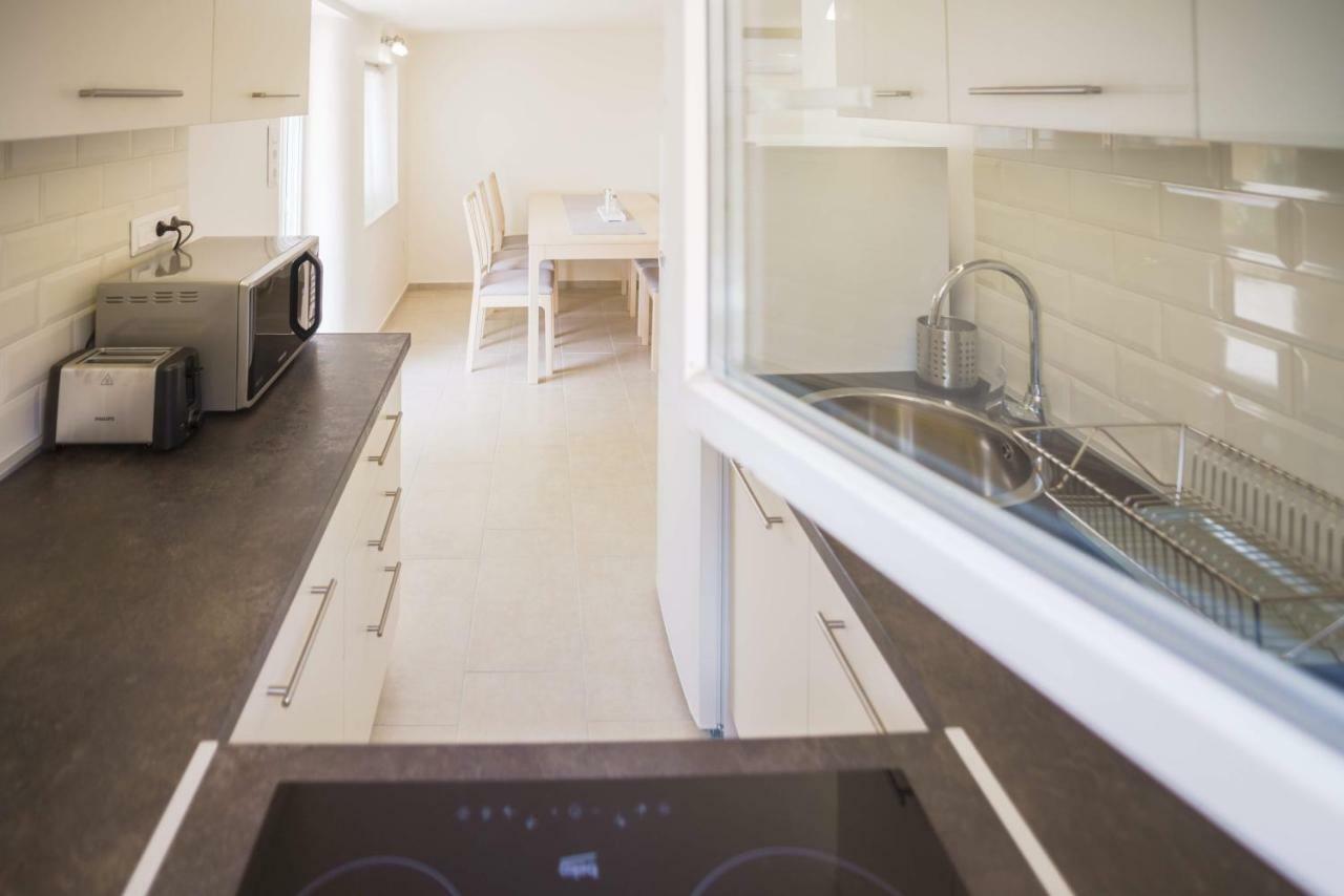 Eleven apartman house Keszthely Buitenkant foto